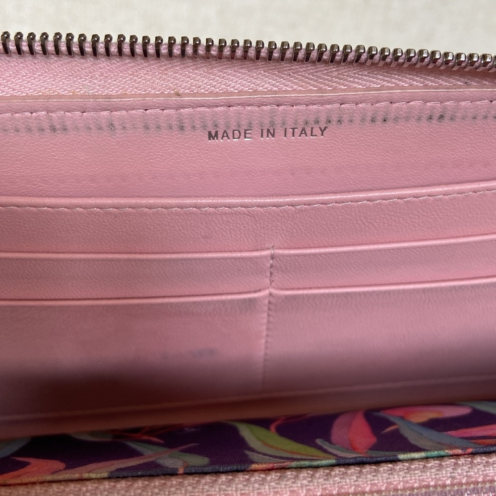 Chanel Pink Stitched Zippy Wallet - Picture 13 of 14